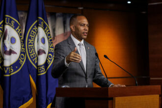 Hakeem Jeffries Plans to Discuss Biden’s Candidacy With Top House Democrats