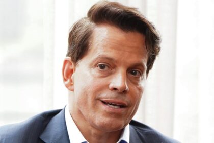 Anthony Scaramucci Says This Debate Move Would Spell 'Disaster' For Trump