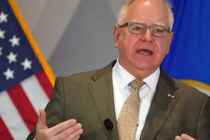 Walz pick does little to persuade Dearborn’s anti-Biden/Harris voters