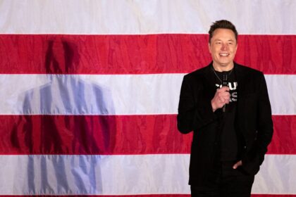 Elon Musk Promises To Give  Million To Someone Everyday Until Election But There’s a Catch