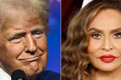 Beyoncé's Mom, Tina Knowles, Trolls Trump With Mic-Drop Moment At Harris Rally