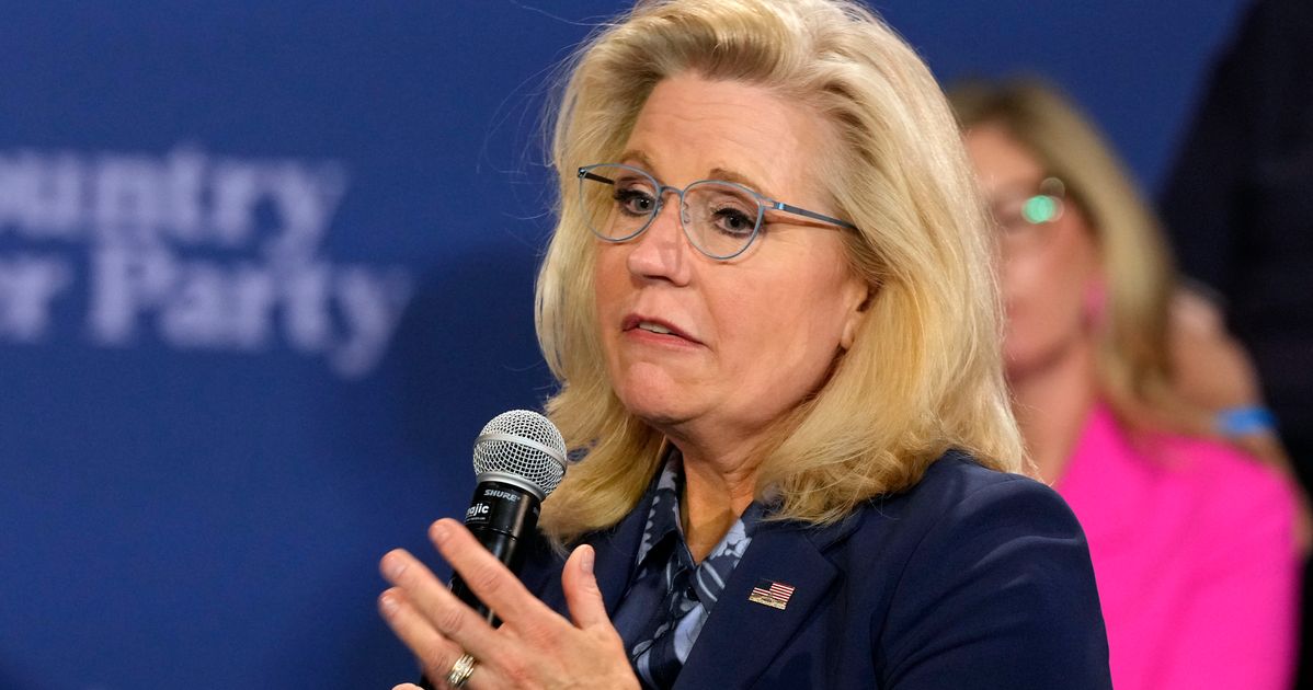 Liz Cheney Says Trump's Gun-Filled Threat Is 'How Dictators Destroy Free Nations'