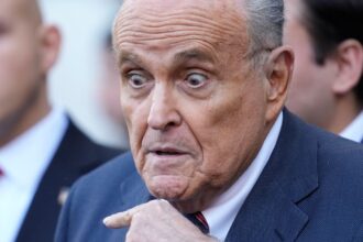 Courtroom Sketch Artist Captures 'Wild' Rudy Giuliani 'Losing It' In Damning Detail