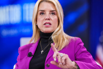 Pam Bondi Derides Eric Adams Indictment in New York as ‘Incredibly Weak’