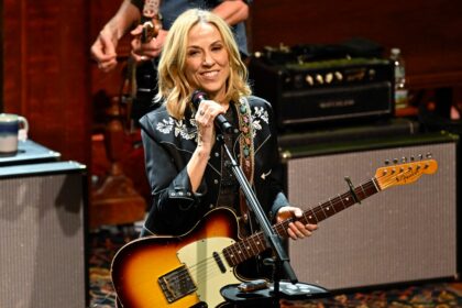 Sheryl Crow Sells Tesla, Donates Proceeds to National Public Radio