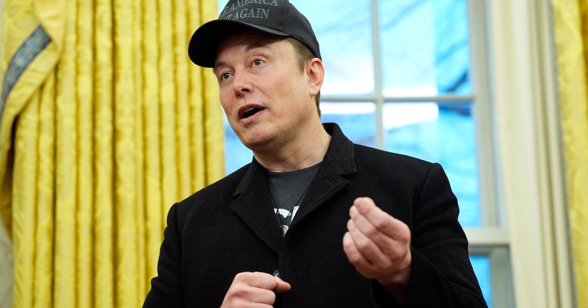 Elon Musk Urges Alarming Action Against CBS's '60 Minutes'